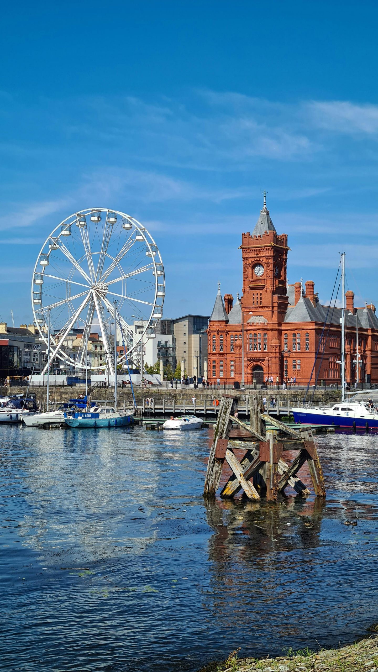Cardiff in 5 Senses From a University Student Perspective – Student bloggers Cardiff in 5 Senses From a University Student Perspective – Student bloggers