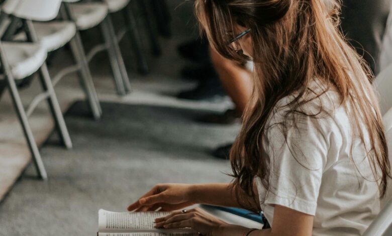 The Social Detox: Skipping Every Event for a Month – Student bloggers